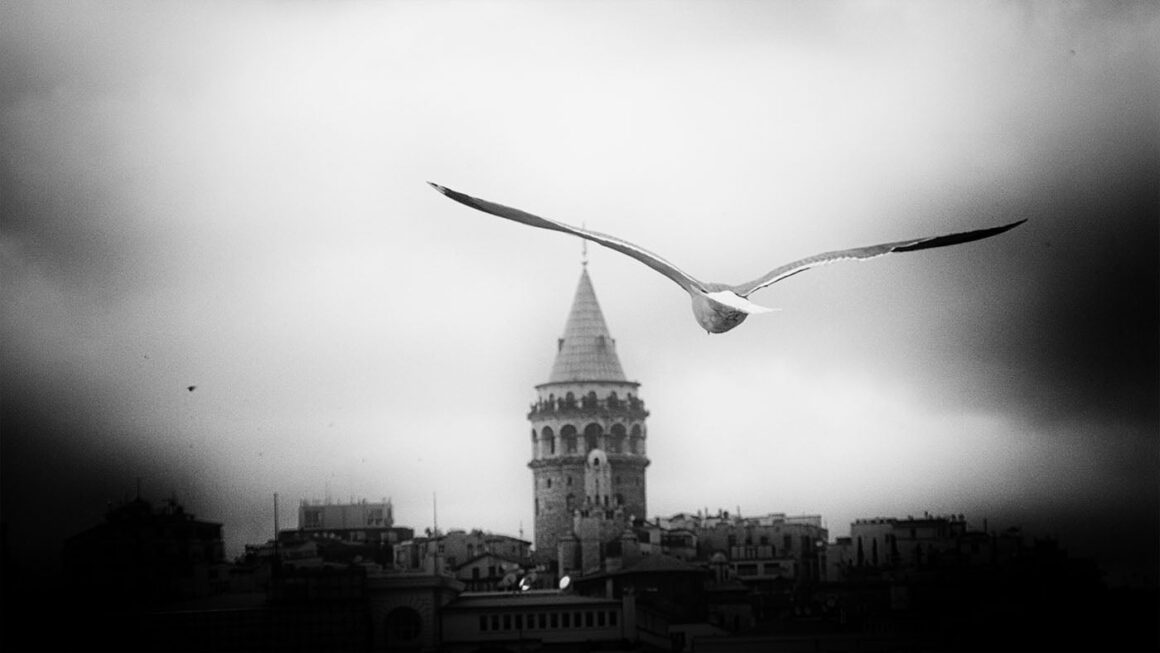 İstanbul’u dinliyorum, gözlerim kapalı